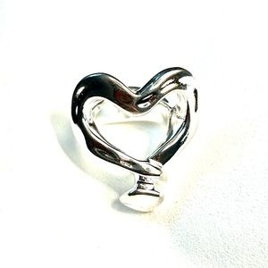 SILVER PLATED HEART STATEMENT RING
